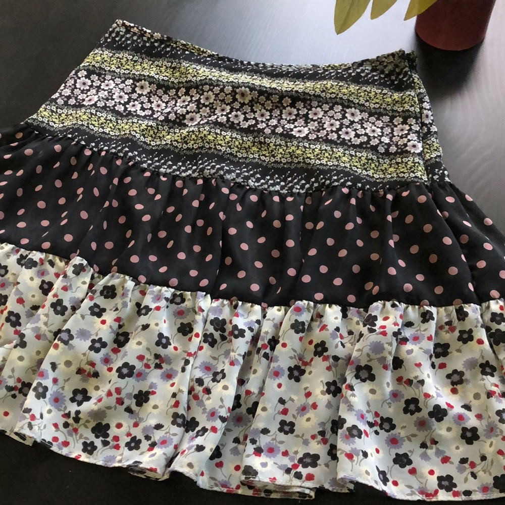 🌟3/$20 Cute Tri-Pattern Tiered Mini Skirt